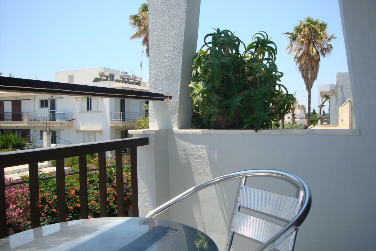 Karis Hotel Kos-Stadt Exterior foto